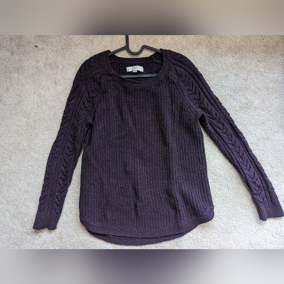 Sweaters - Picture 2 of 13